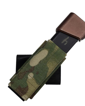40-degree angled single pistol KYWI pouch, offering secure and efficient storage for your sidearm. Ideal for tactical setups, this pouch provides easy access and durability. Elevate your gear with this must-have accessory